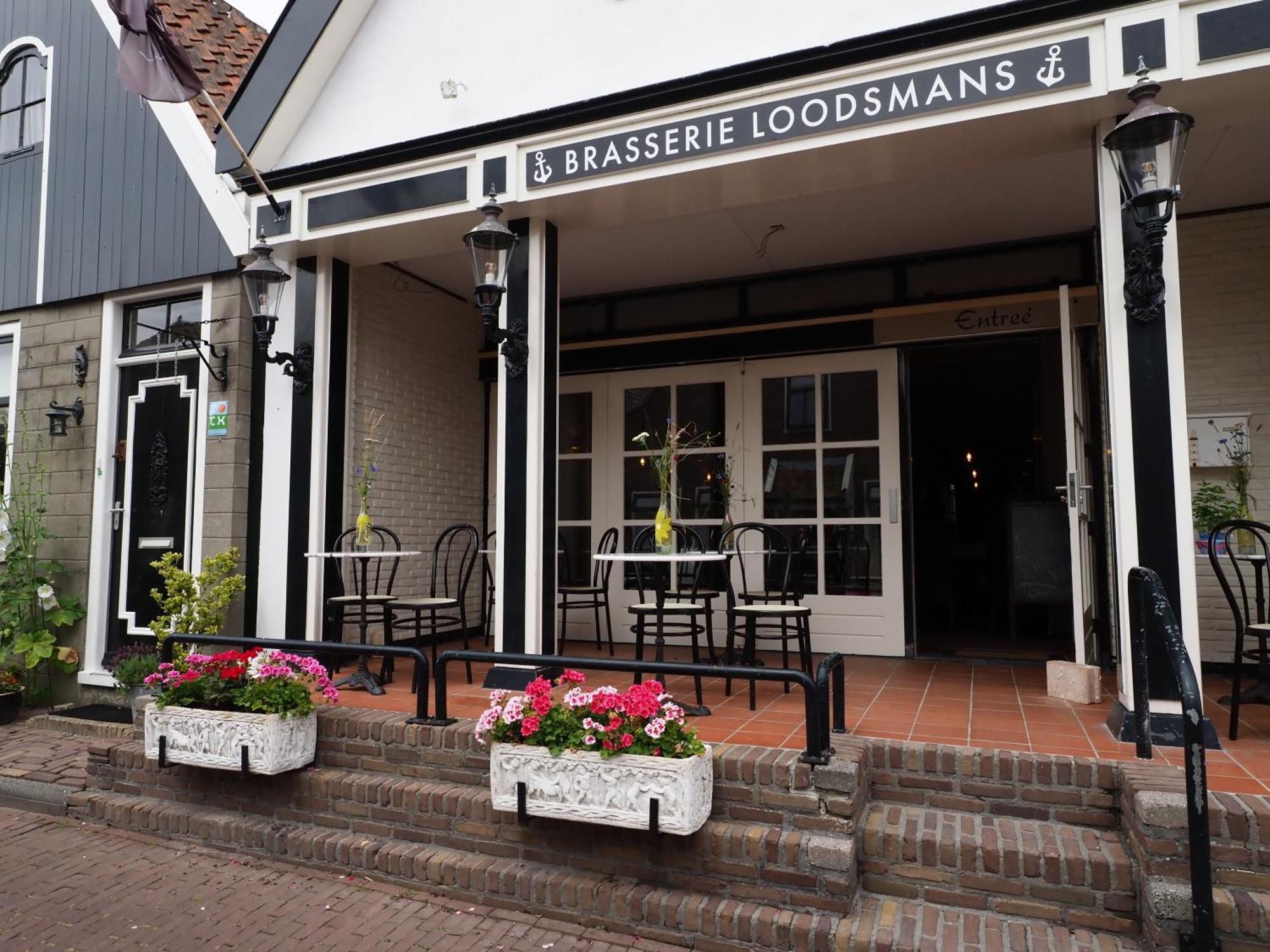 דן הורן Hotel-Restaurant Loodsmans Welvaren Bv מראה חיצוני תמונה