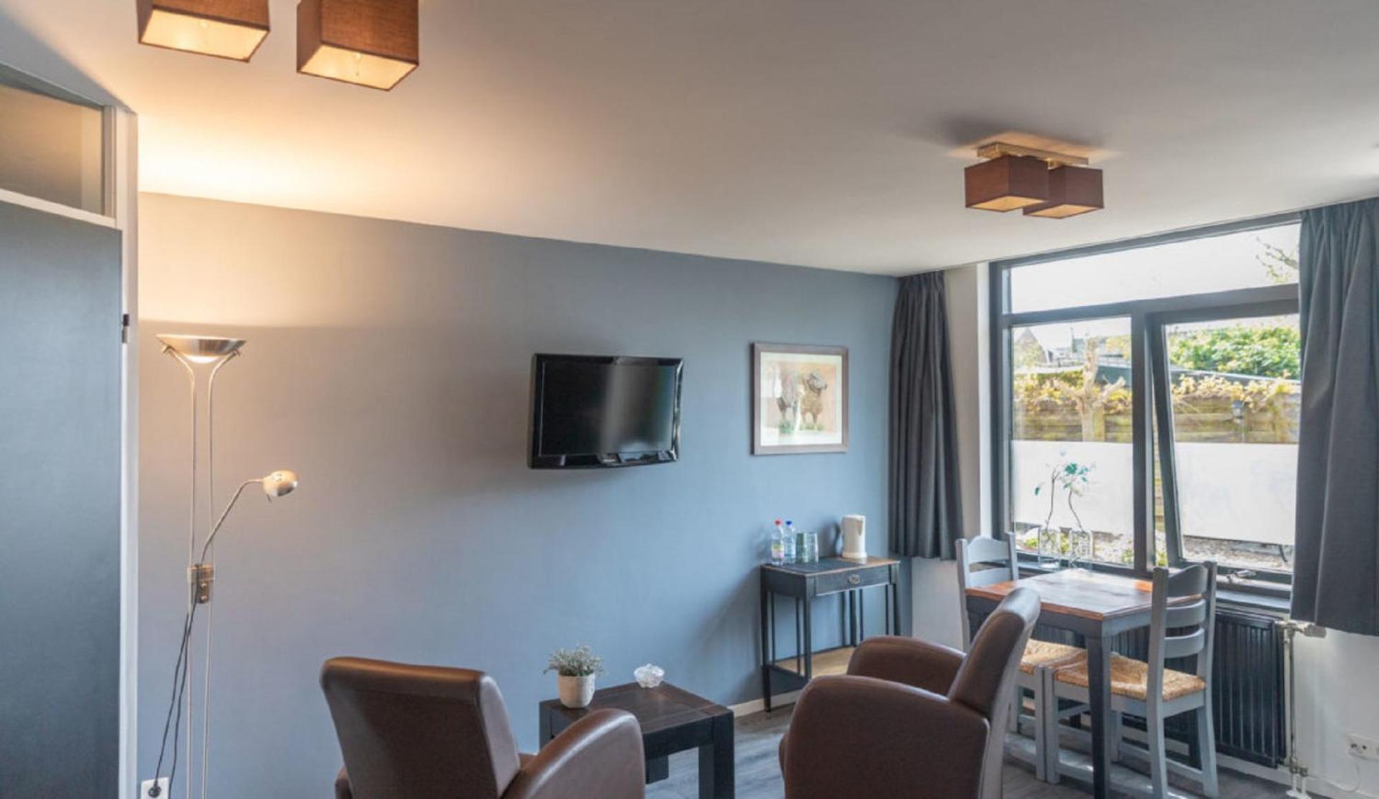 דן הורן Hotel-Restaurant Loodsmans Welvaren Bv מראה חיצוני תמונה