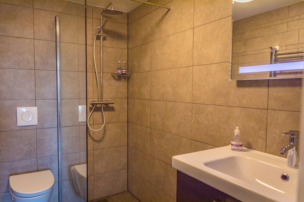 דן הורן Hotel-Restaurant Loodsmans Welvaren Bv מראה חיצוני תמונה